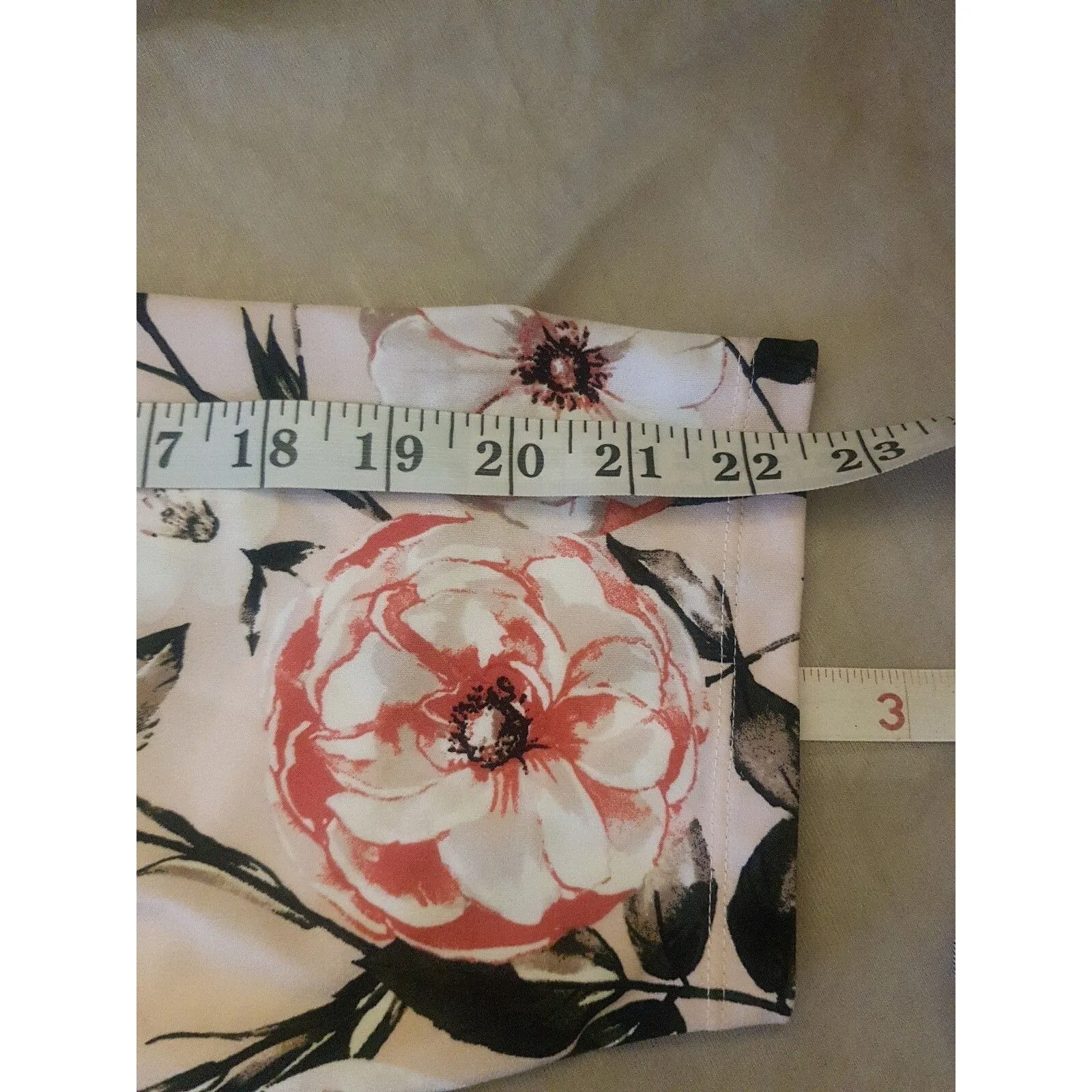 Karl Lagerfeld Blouse Size XL Tunic Floral Bow Tied Pleated Knit Secretary - Image 11