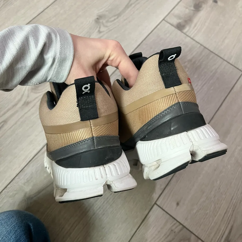 On Cloud Hi Waterproof Sneakers in Chai/ Magnet - Image 5