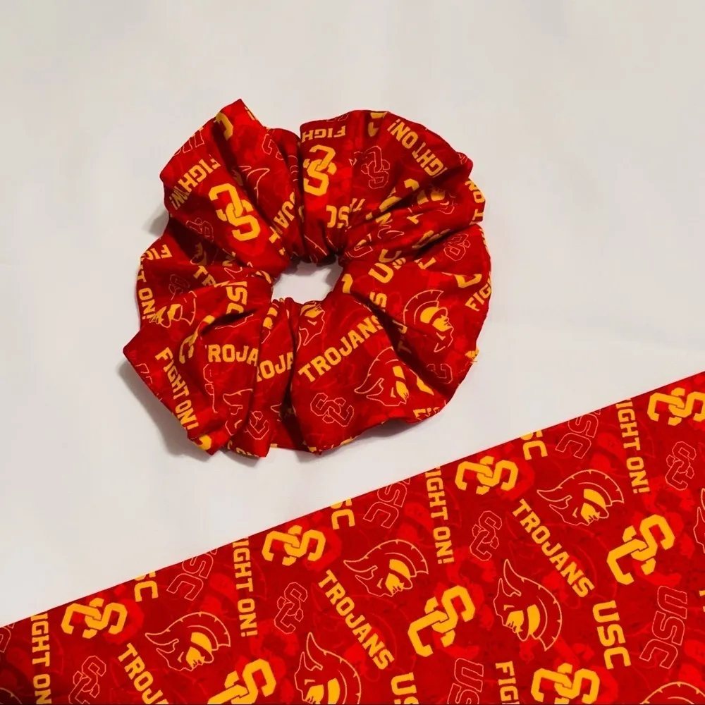 Handmade USC Trojans Oversized Scrunchy - Image 3