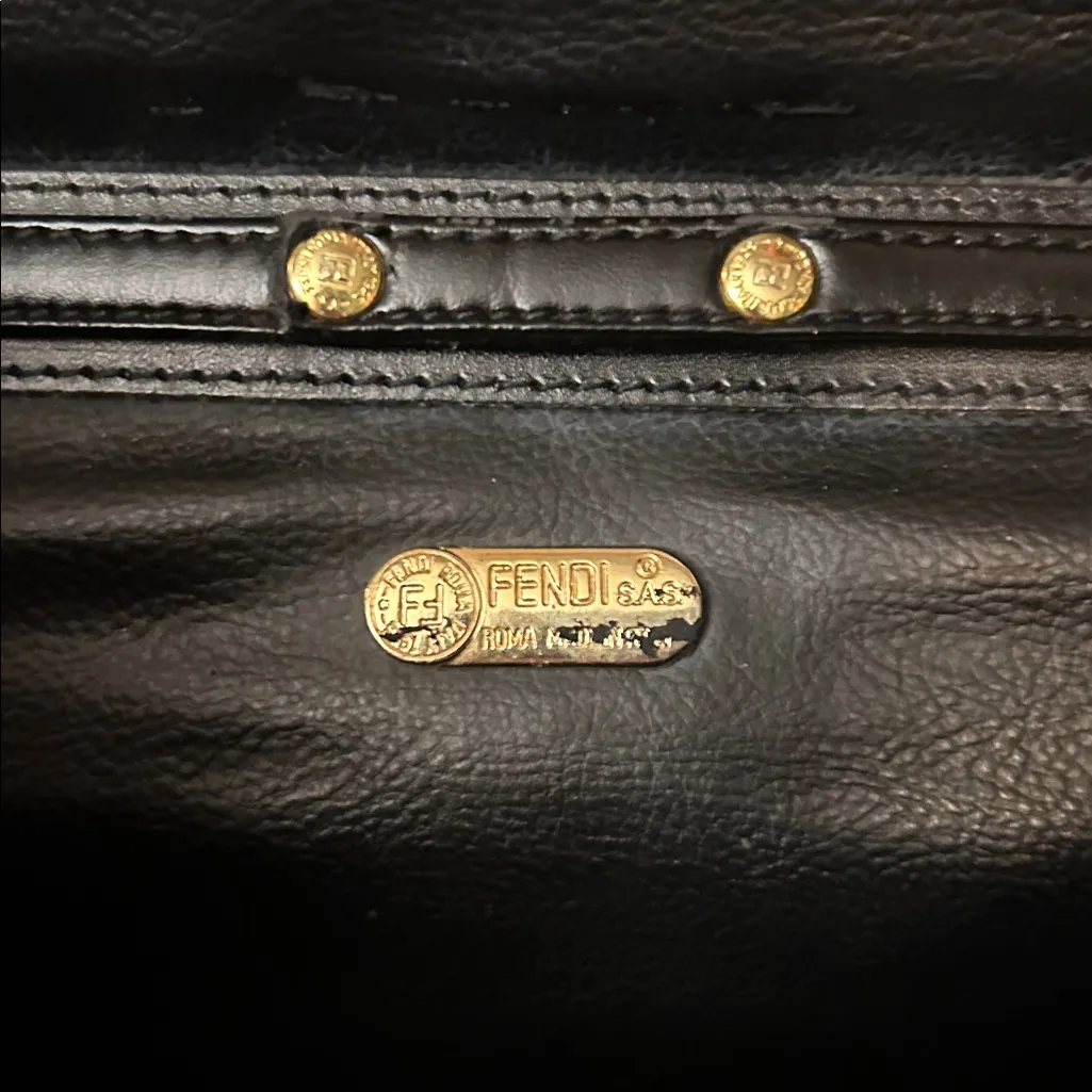 Vintage Fendi black envelope bag clutch crossbody purse - Image 5