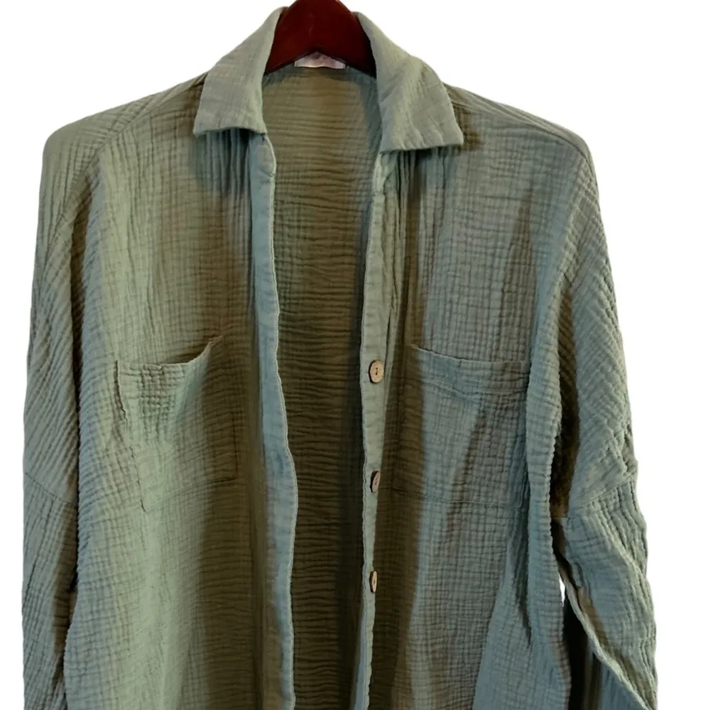 Pink Lily  medium‎ oversized shirt/shacket - Image 2