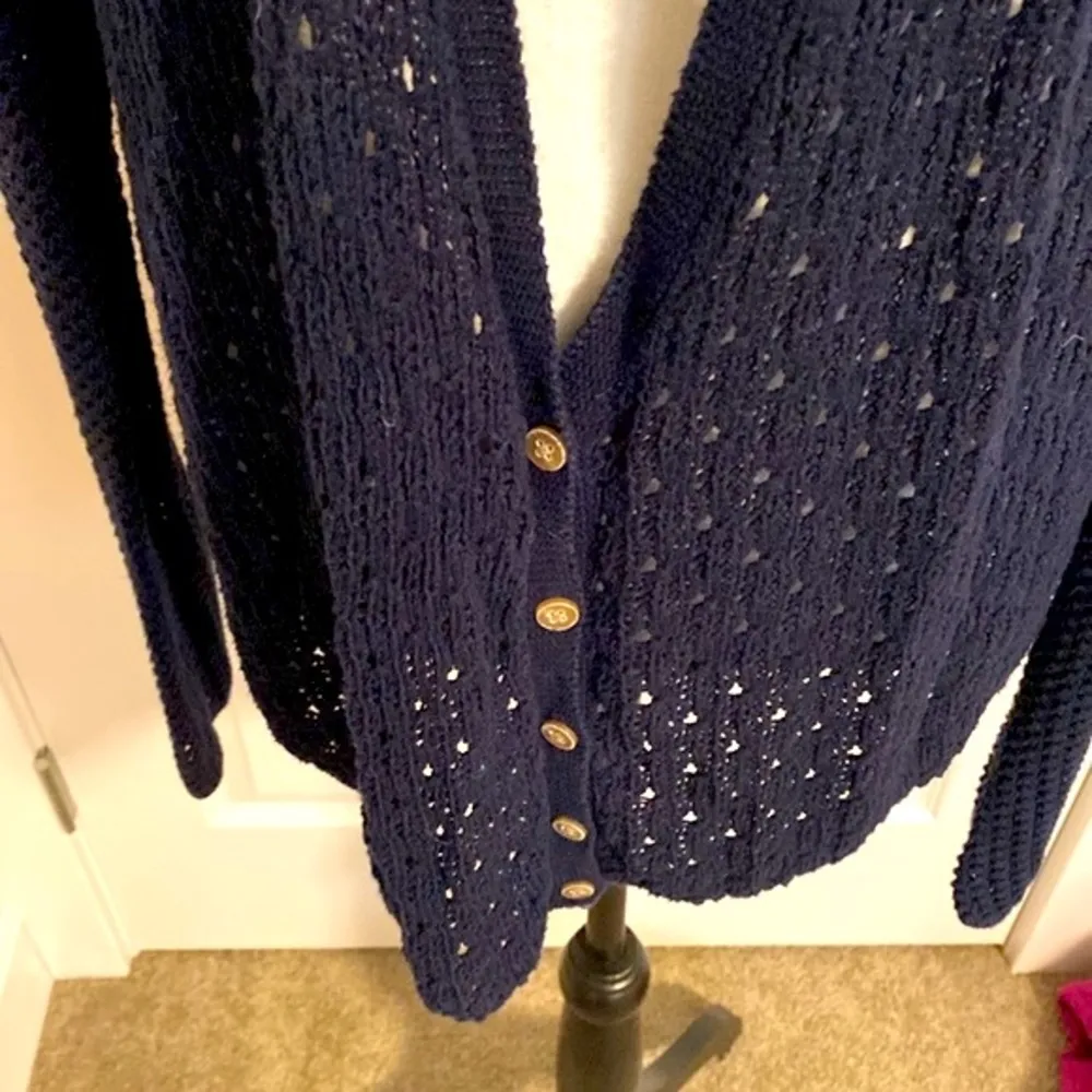 Lucky Brand| Navy loose knit long sleeve cardigan. Longer in front. - Image 2