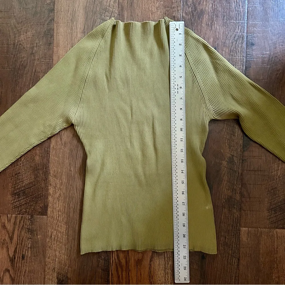 MAX STUDIO ribbed mock turtleneck, size M - Image 5