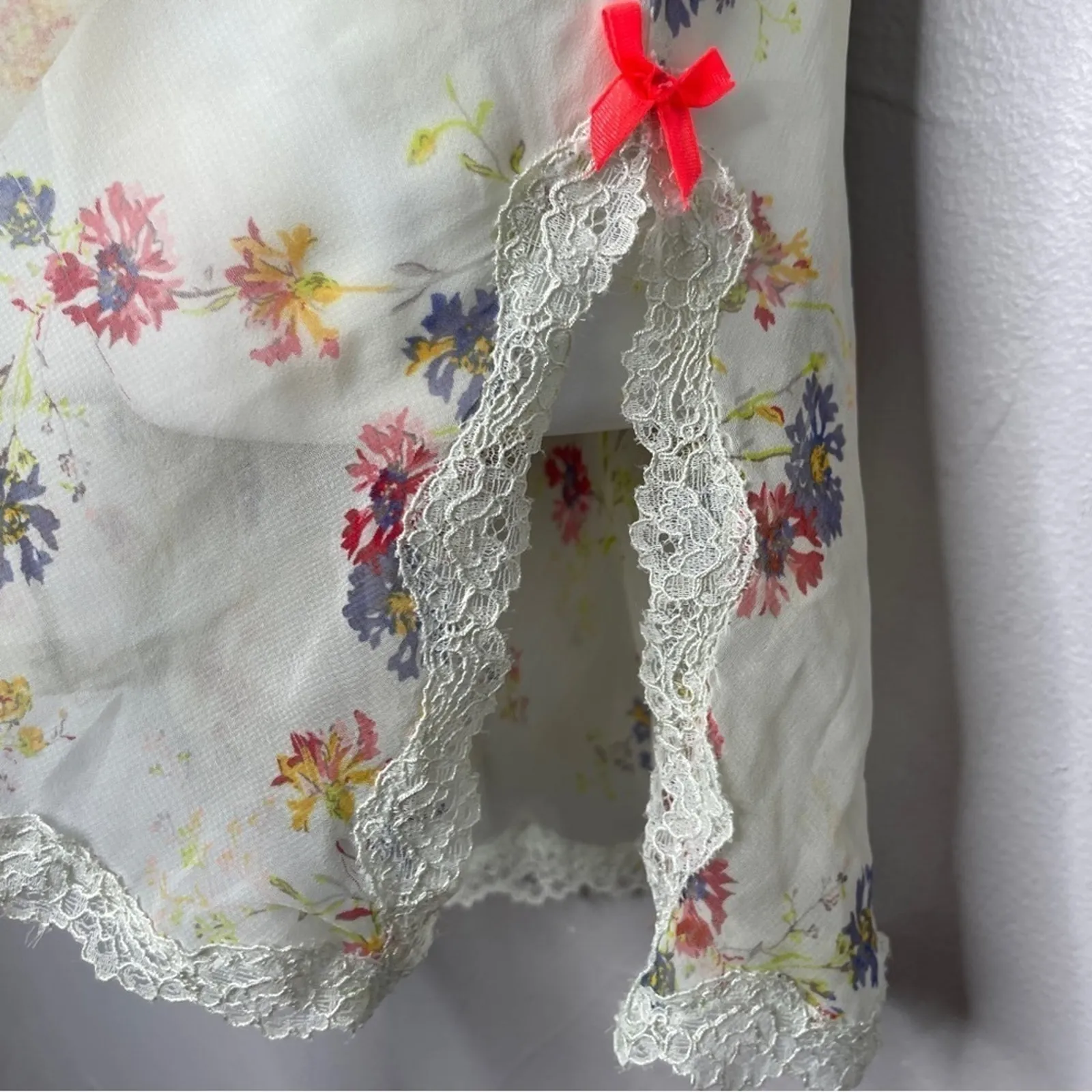 VICTORIAS SECRET Sheer Lace Nightie Womens Size Large Romantic Floral Ethereal - Image 5