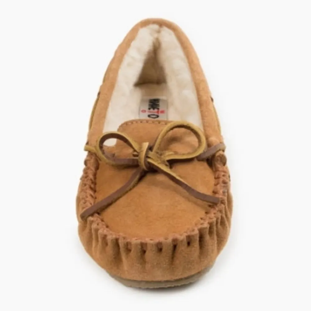Minnetonka “Callie” Leather Moccasin Slippers Size 6 - Image 4