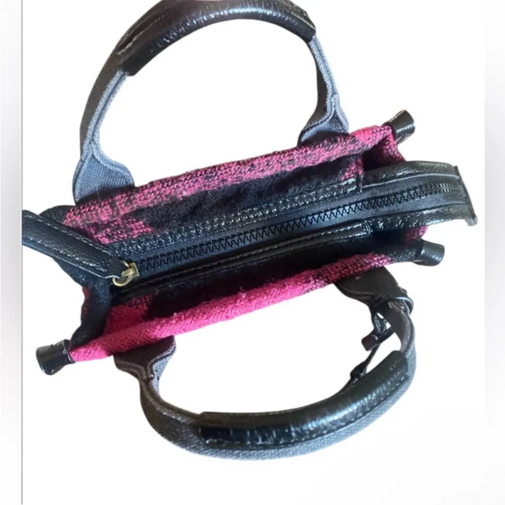 Kurt Geiger Pink & Black Mini Tote EUC - Image 11