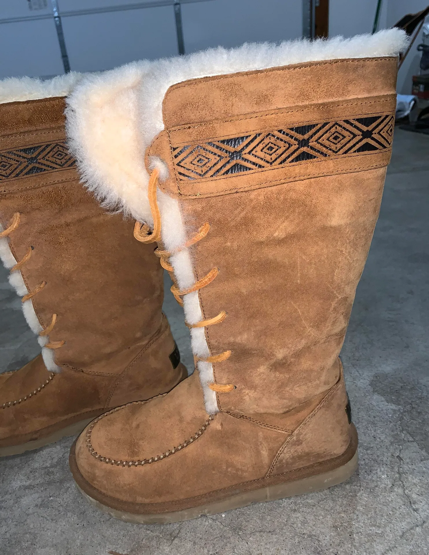 UGG Tularosa Brown Boots US W8 - Image 3