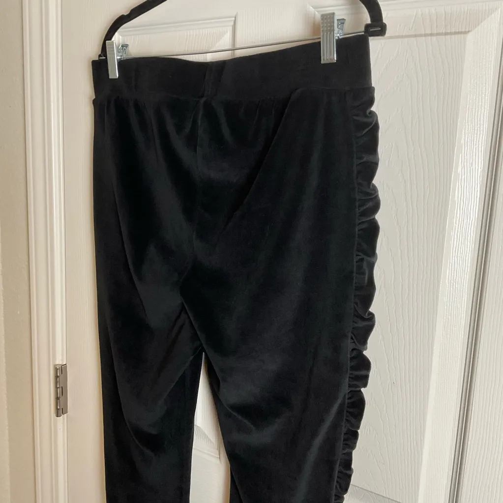 TORRID Signature Waist Ruched Velour Side Legging size 2 18-20 - Image 5