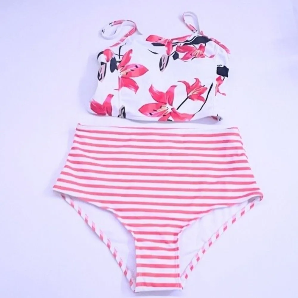 Women’s Tropical Two piece Bikini beach floral boho romantic chic red set M. - Image 8