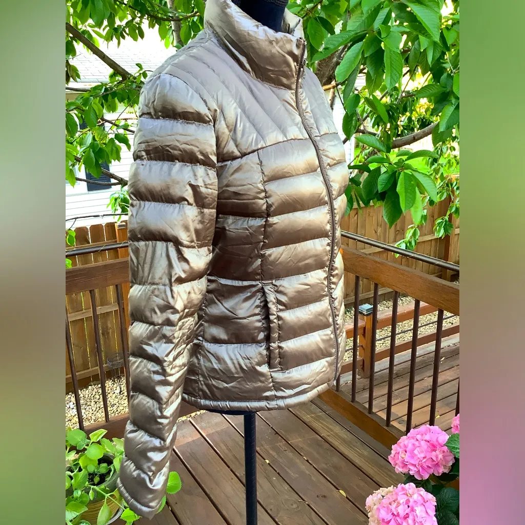 Women’s lightweight puffer jacket 🍁🍁 - Image 2