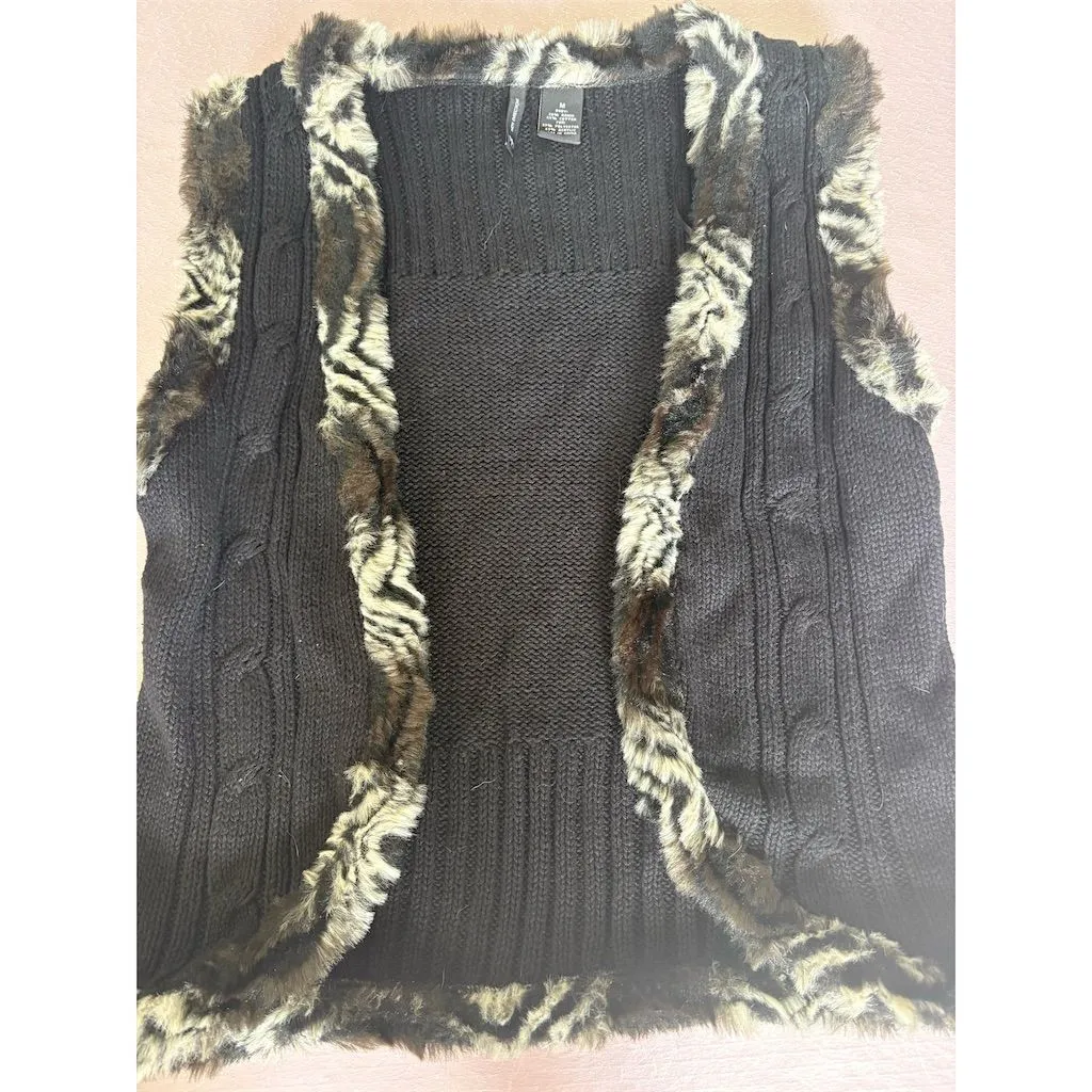 Women's Black Sleeveless Cable‎ Knit Vest with Faux Fur Trim M - Image 3