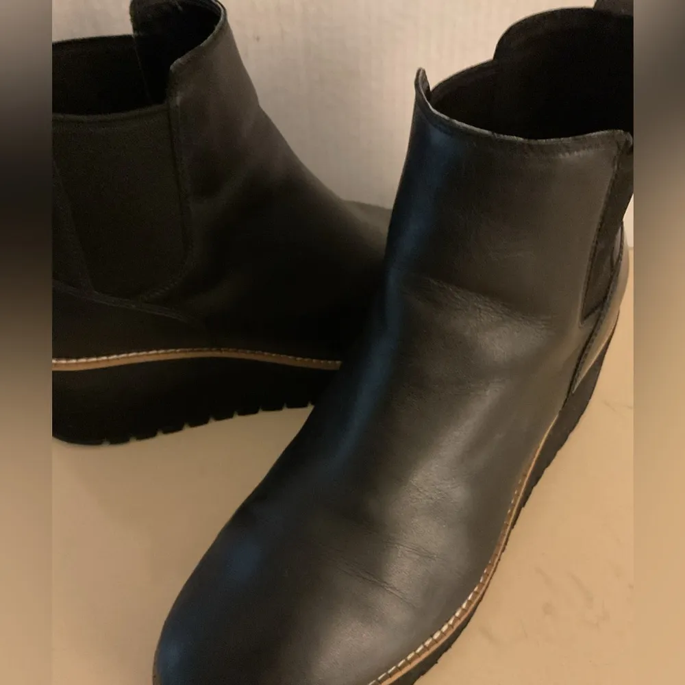 Cole Haan women waterproof zeroground city Chelsea boots size 9.5 - Image 11