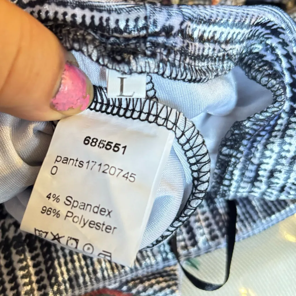 PLAID FLORAL BELL BOTTOM PANT Gray Size L - Image 11