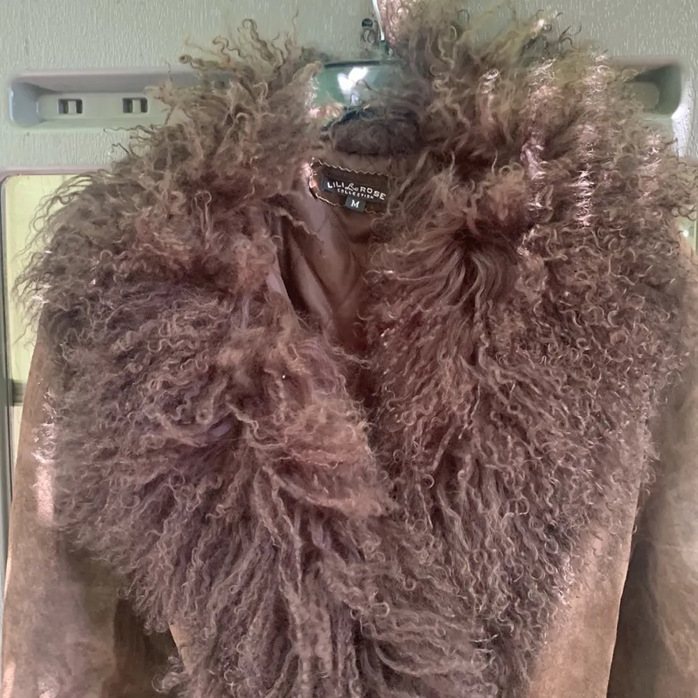 Vintage brown suede jacket hippie gypsy with faux fur mid length 90s hippie - Image 2