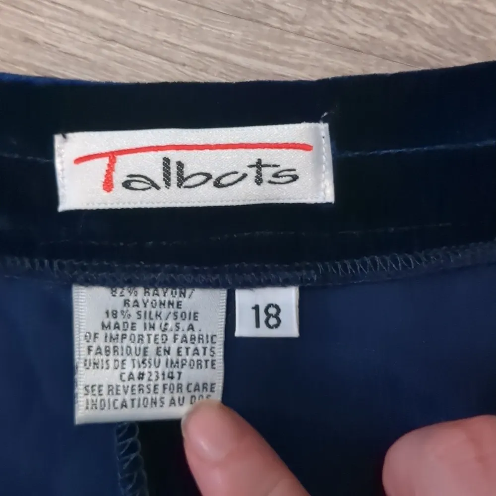 Talbots silk blend blue velvet pants size 18 - Image 2