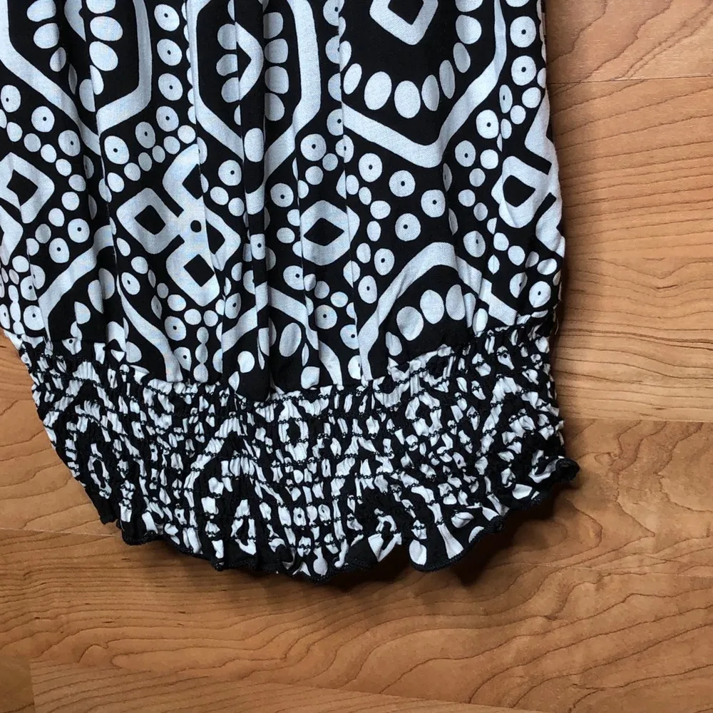 Julie’s Closet Small Spaghetti Strap Tunic - Image 4