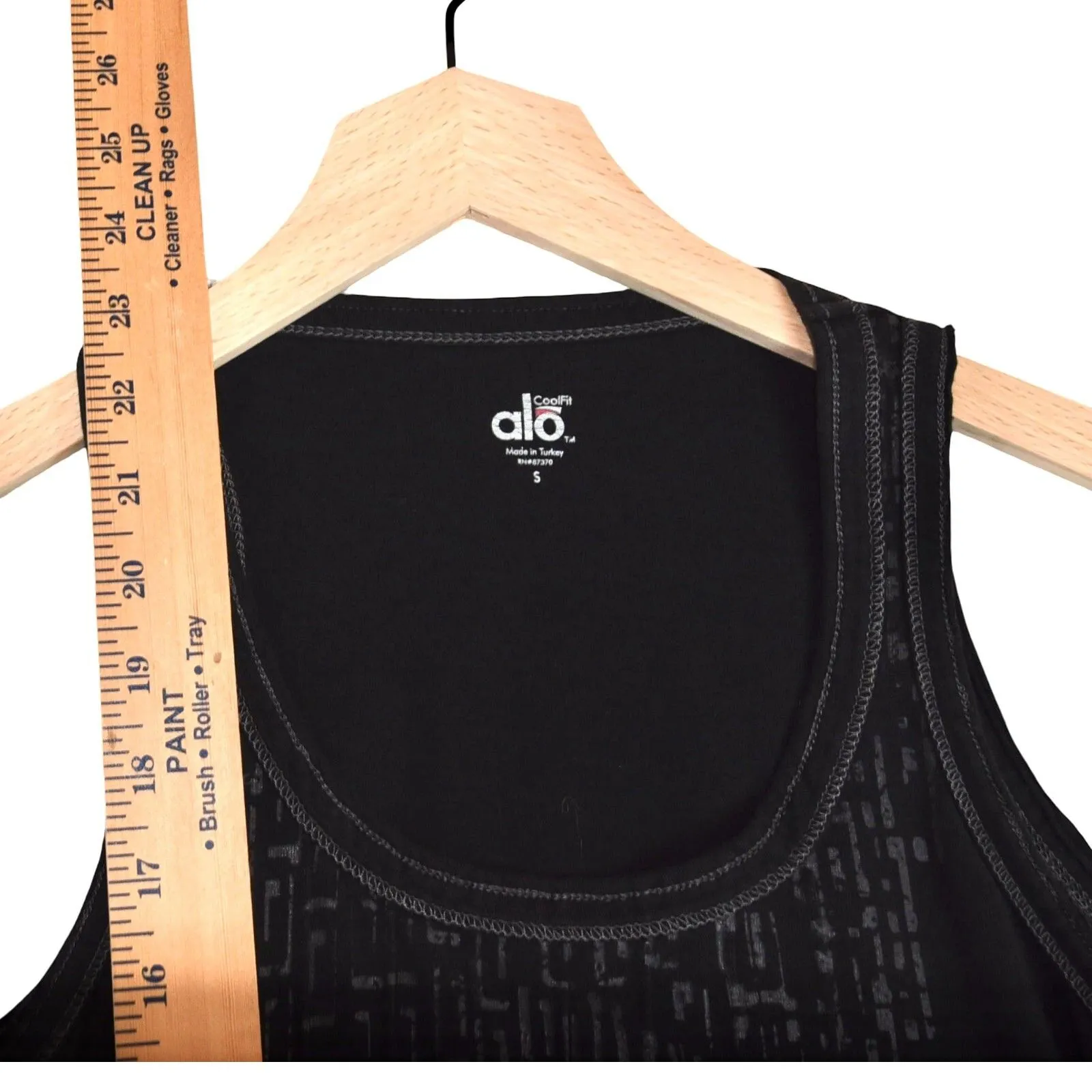 ALO Yoga Classic Black Tank Top - Image 4