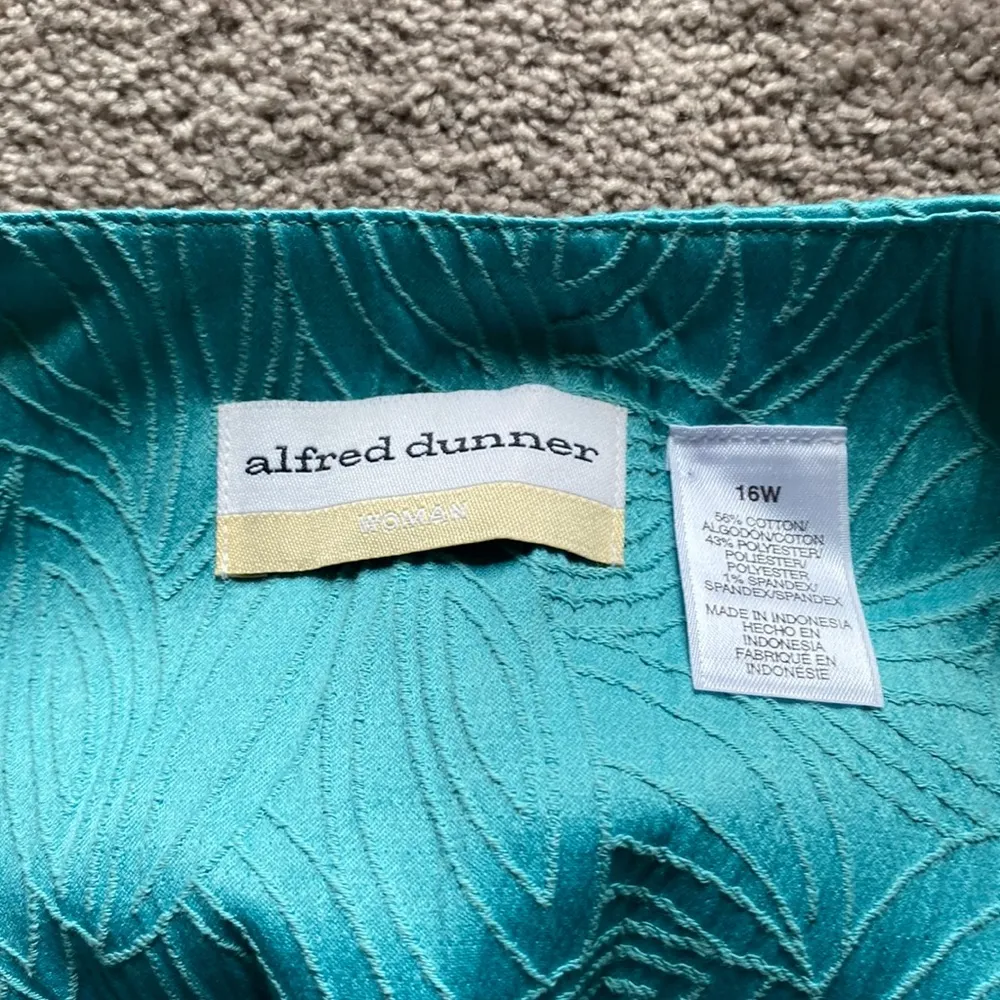 Alfred Dunner Teal Textured Blazer Jacket SIZE 16W NWT - Image 3