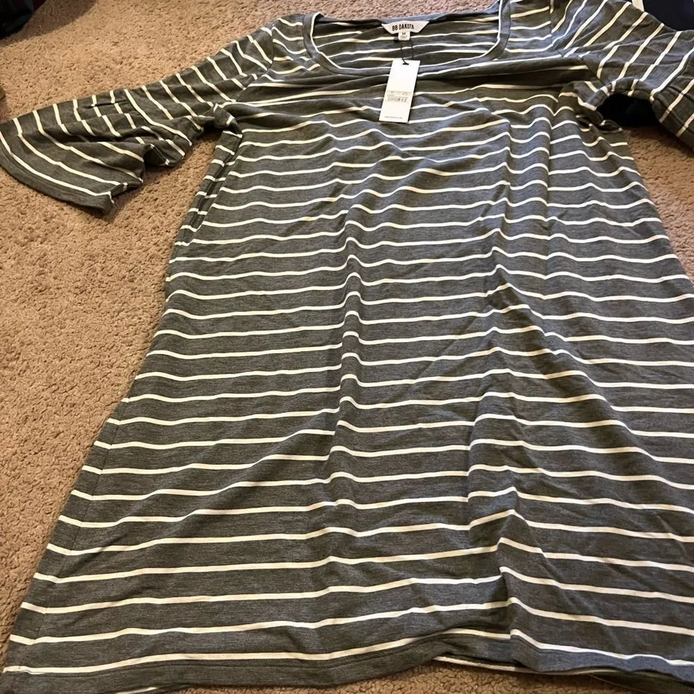 NWT BB dakota striped dress M - Image 4