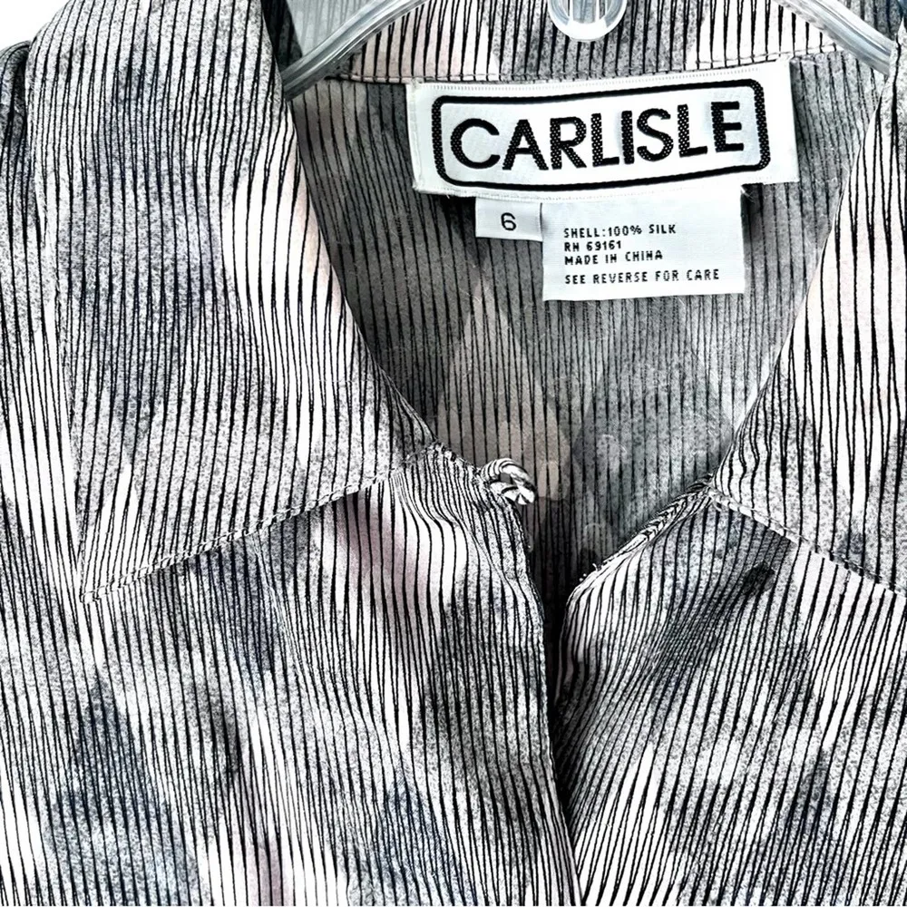 Vintage Carlisle 100% silk geometric print button down blouse size 6 - Image 2