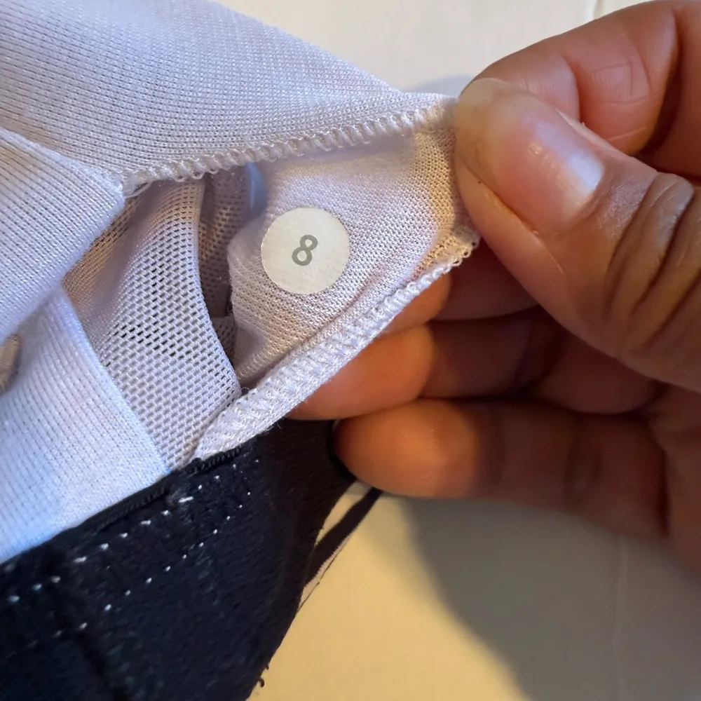 Lululemon Shirt Womens 8 Run Back On Track Tank Top Blue White Athletic - Image 8