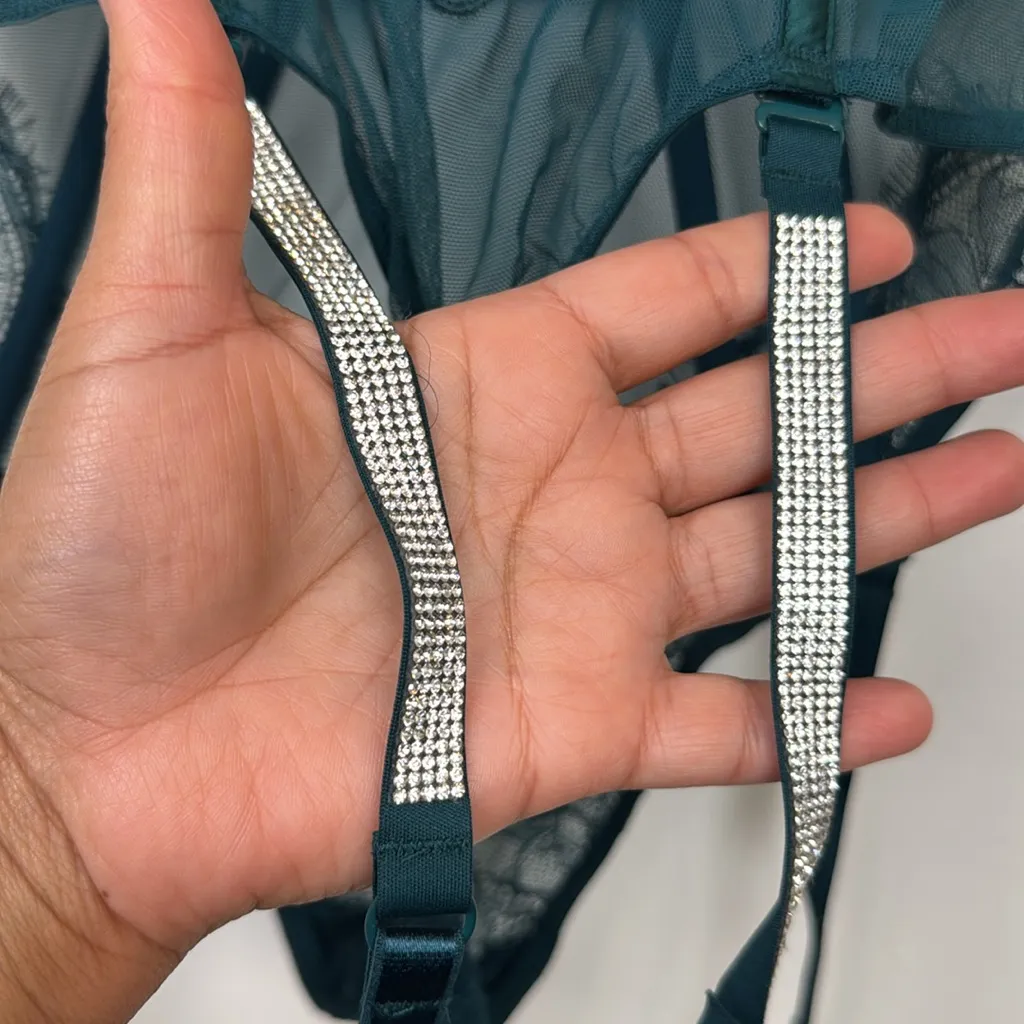 VICTORIA'S SECRET Very Sexy Shine Strap Lace Teddy Garter Lingerie XXL - Image 8