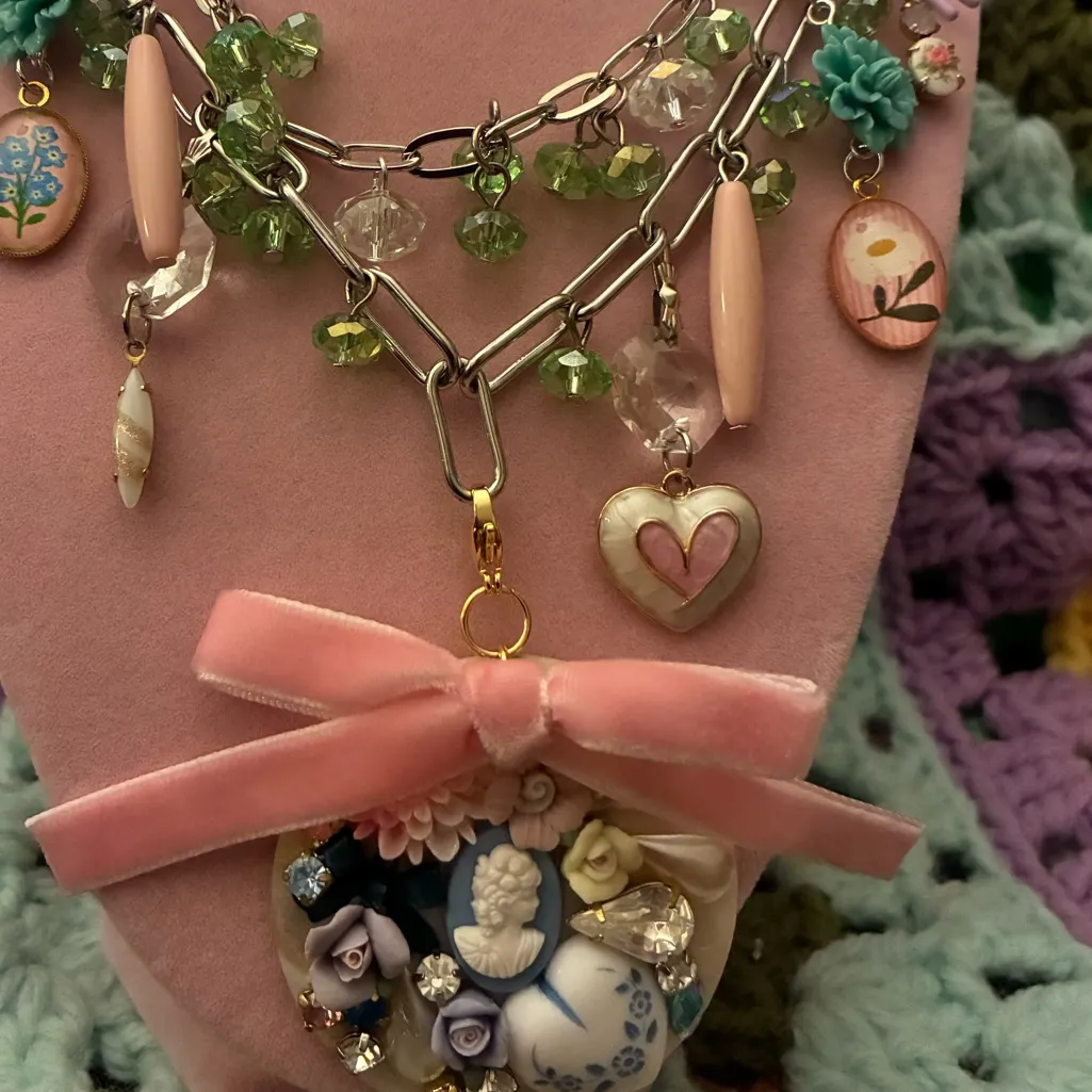 Hand crafted cameo assemblage pendant and necklace made Pink - Image 2