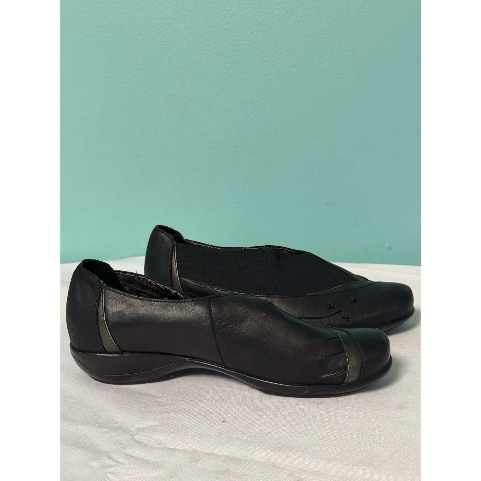 Essence Aetrex Black Fabric‎ Loafers sz 7.5 S - Image 3