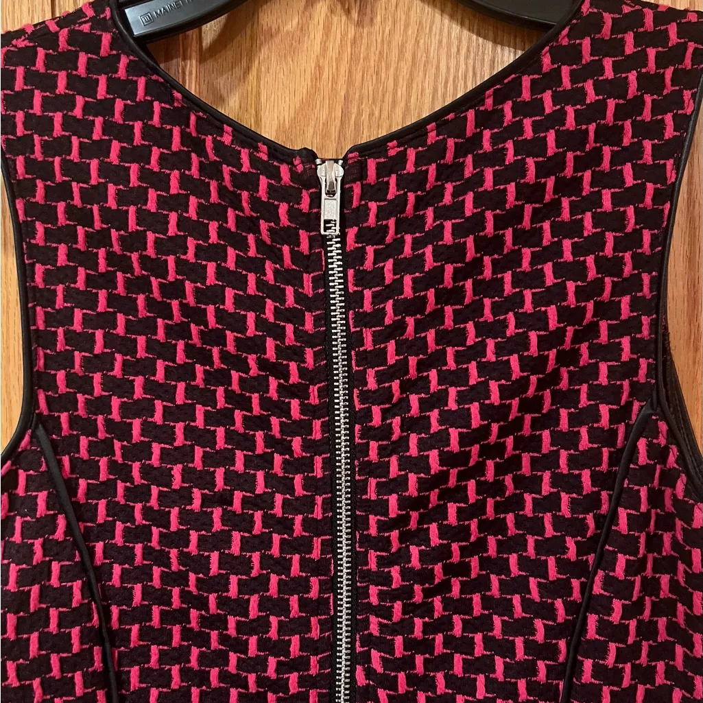 Saks Fifth Avenue RED LABEL Geo Print Drop Waist Dress w/ Leather Trim Vintage‎ - Image 10