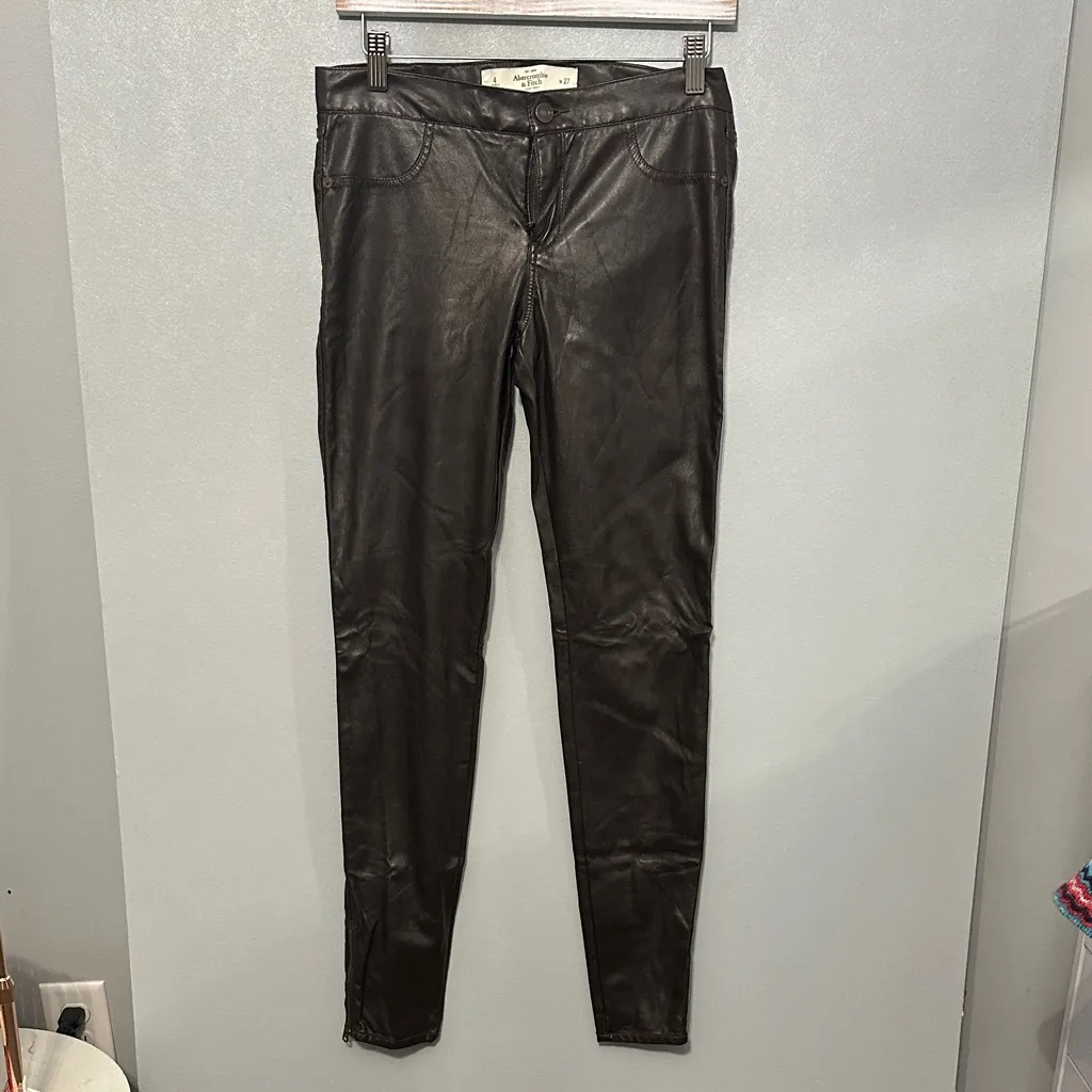 Abercrombie & Fitch Faux Leather‎ Skinny Pants - Image 2