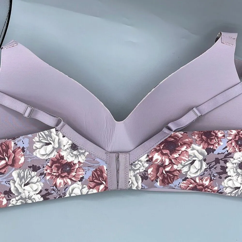 Vince Camuto size 42C flower pattern bra - Image 2