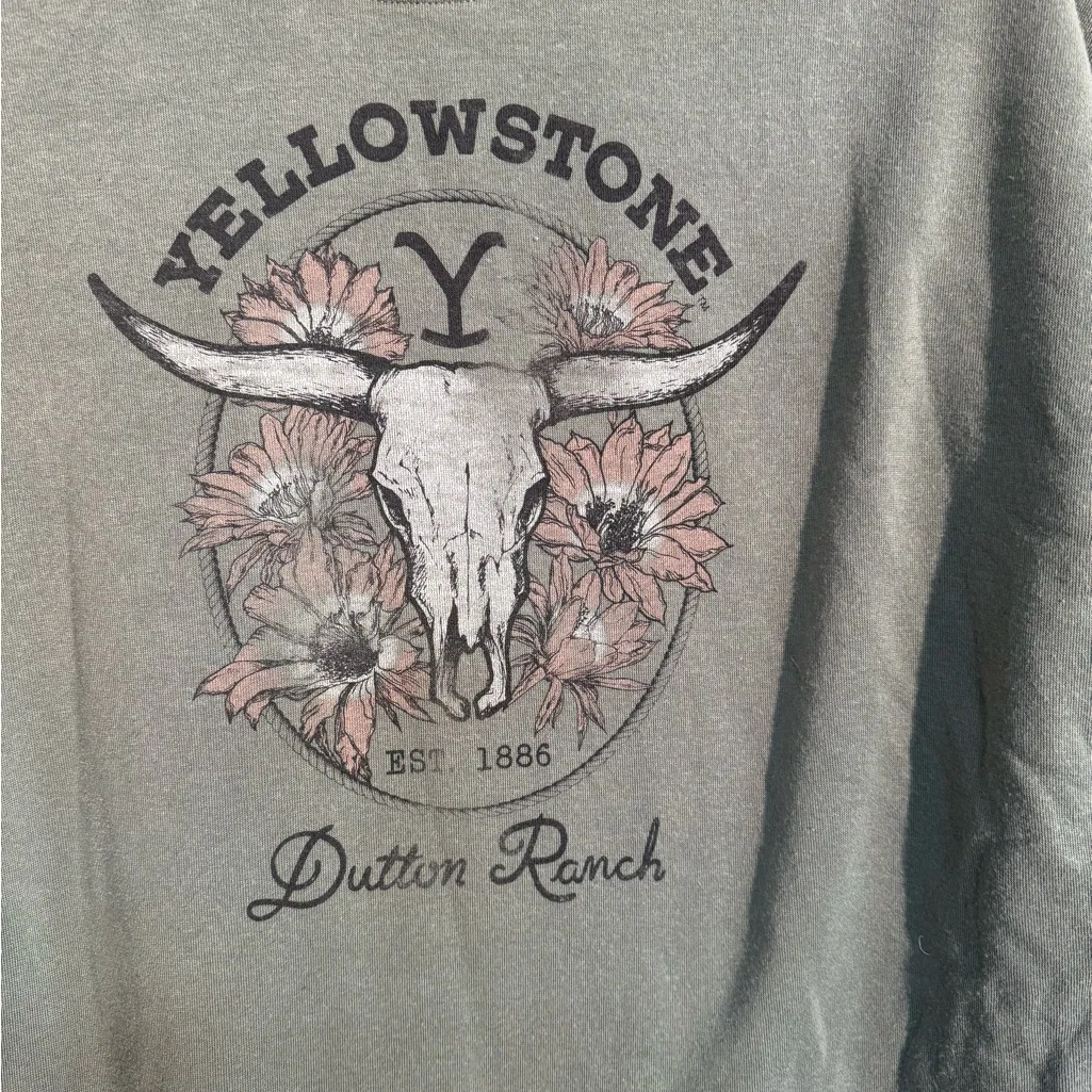 Yellowstone Dutton Ranch Western Graphic Crewneck Sweatshirt - Image 4