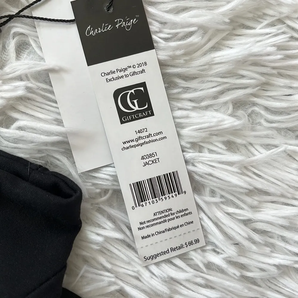 CHARLIE PAIGE Black long sleeve zip up Women’s Jacket size S/M - Image 5