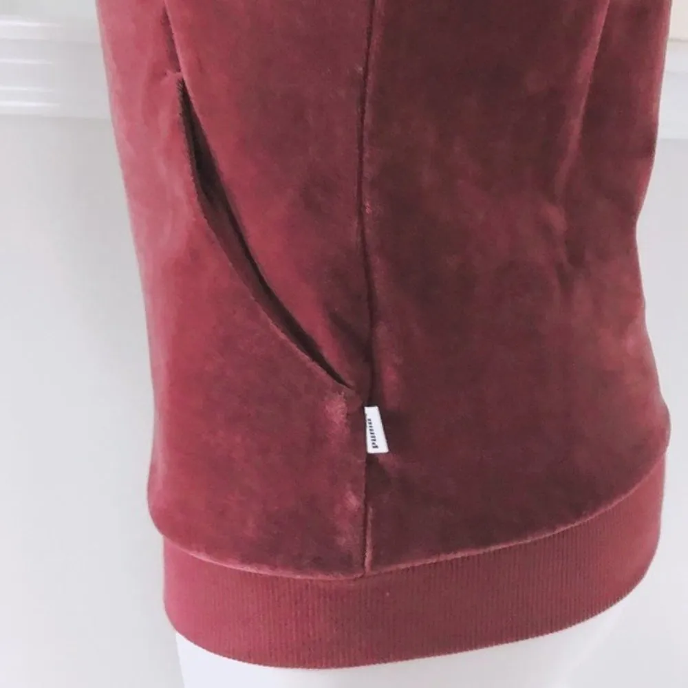 Puma Essentials Cotton Furry Relaxed Fit Front Zit Hoodie, Burgundy Size M NWT - Image 5