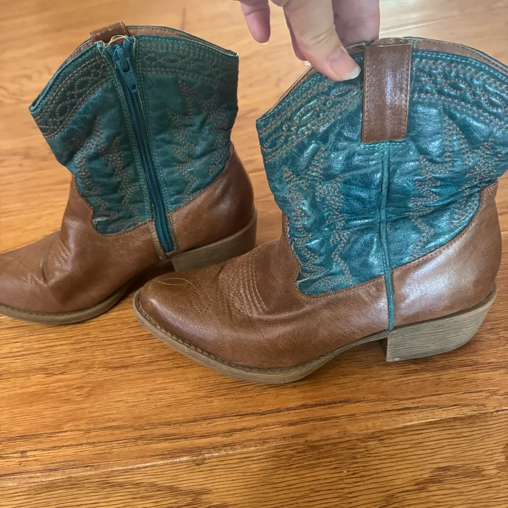 Coconuts By Matisse Pistol Cowgirl Boots Women’s 6.5M Cognac Teal Short Ankle - Image 5