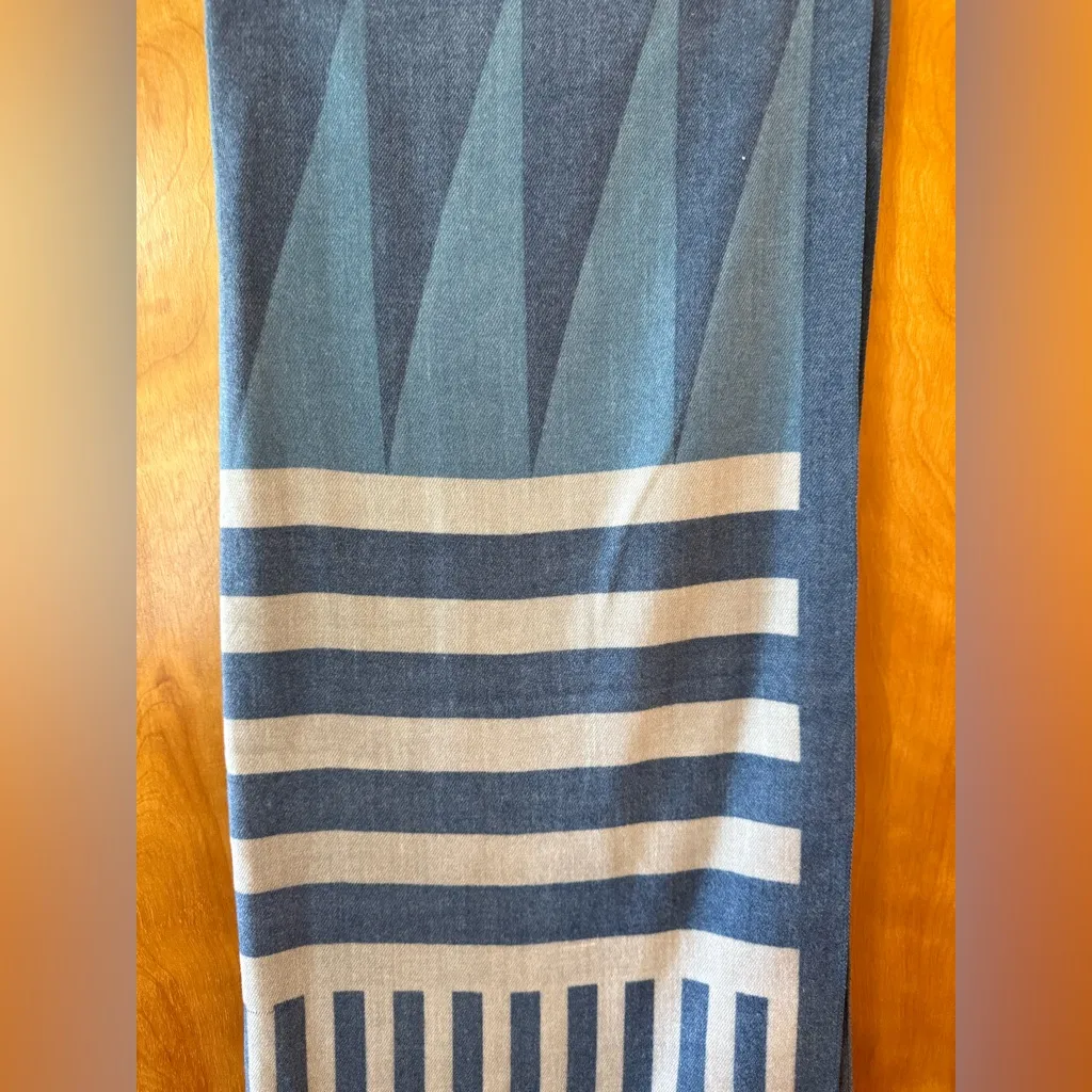 Soft Surroundings Long Scarf Blue Abstract Geometric Lines NWT With FLAWS - Image 3