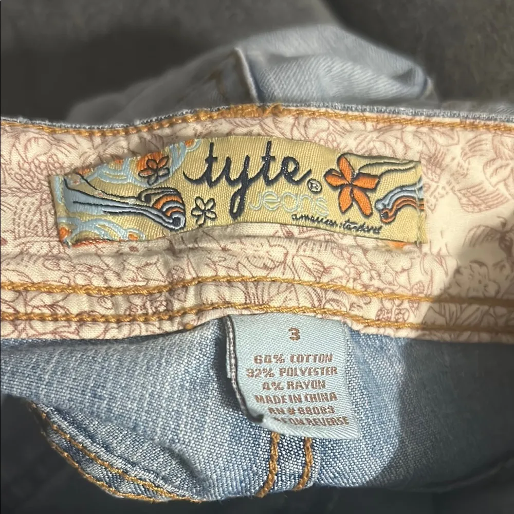 Tyte Jeans Blue Jean Shorts Distressed Summer Style Size 3 - Image 12