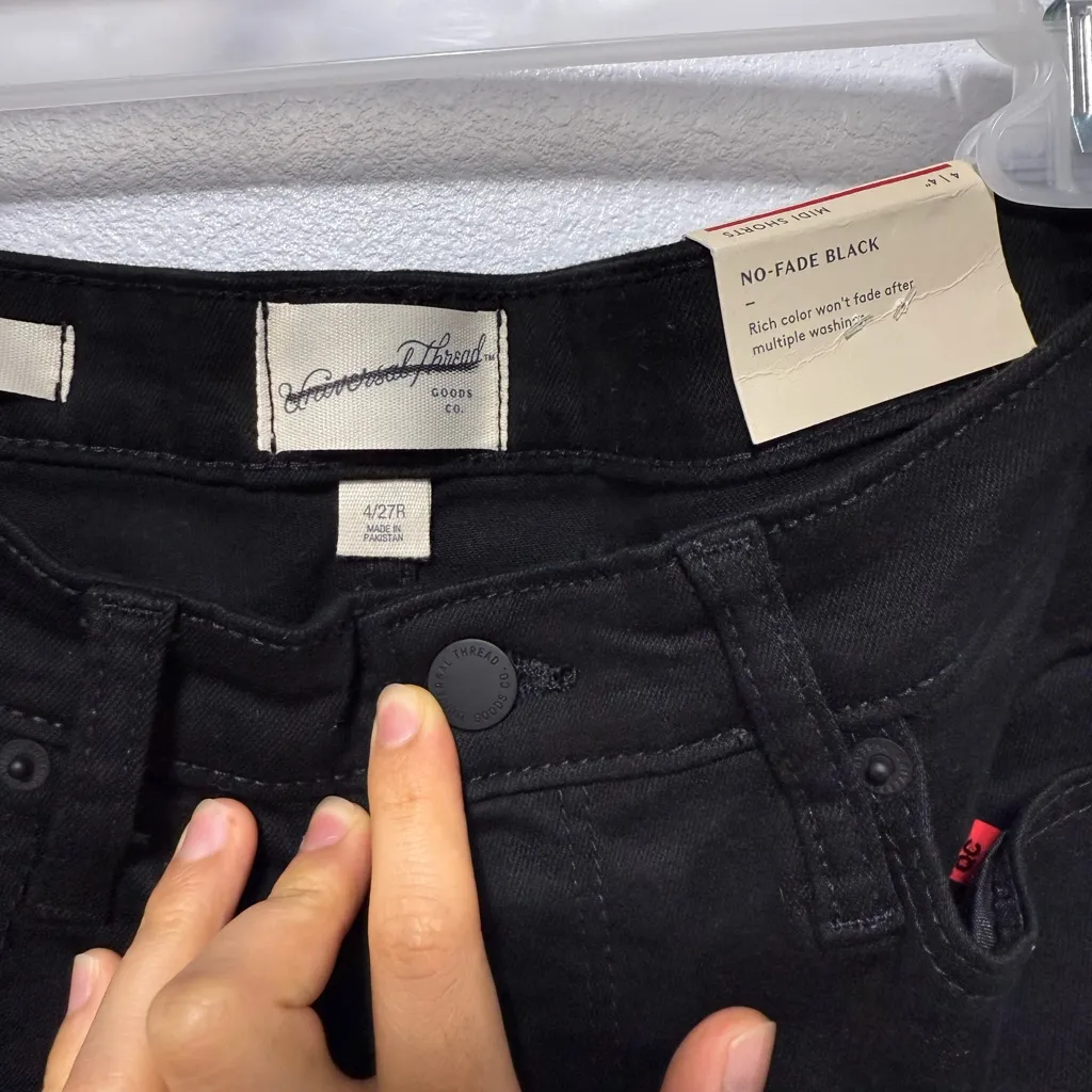 Universal Thread Black Jean Shorts - Image 11