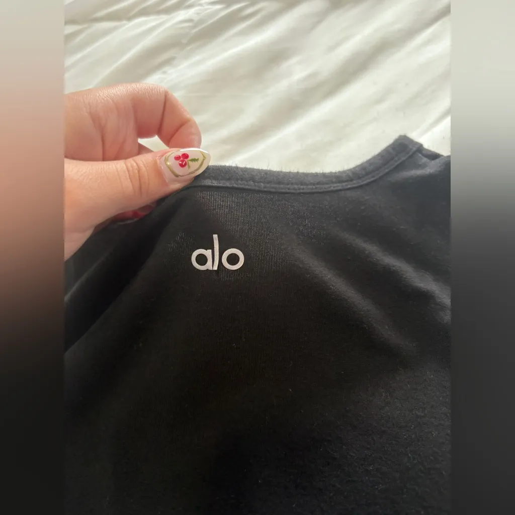 alo yoga tank - Image 4