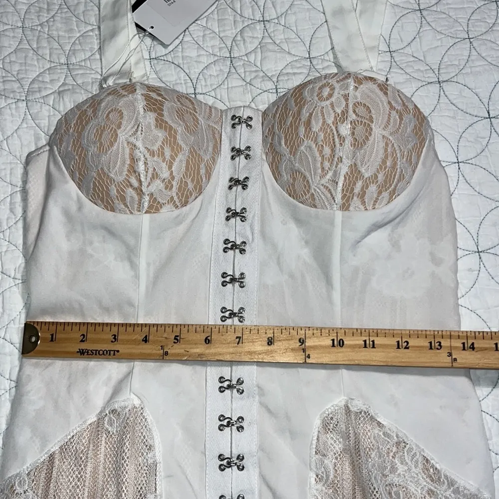 TwoTwinStyle medium white summer lace dress boho sexy padded adjustable garter - Image 8