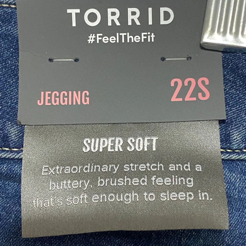 NWT TORRID JEGGINGS Women's SIZE 22S(Short) Blue Jegging Jeans - Image 5