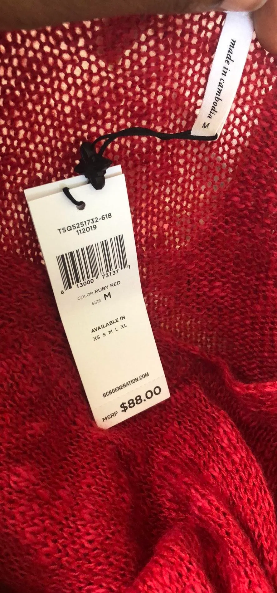 NWT TWIST FRONT CROPPED SWEATER SIZE M RED - Image 4