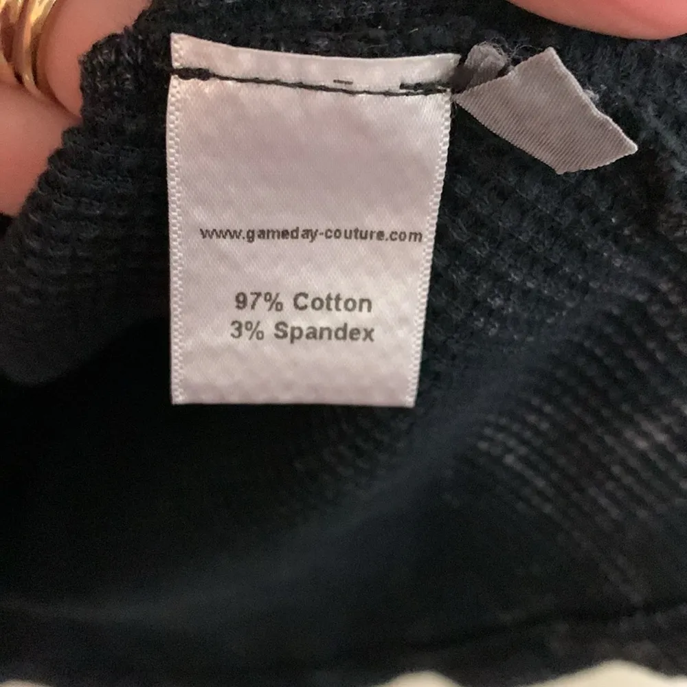 Kansas State Wildcats Gameday Cashmere woman long sleeve shirt size LARGE sequin Purple - Image 5