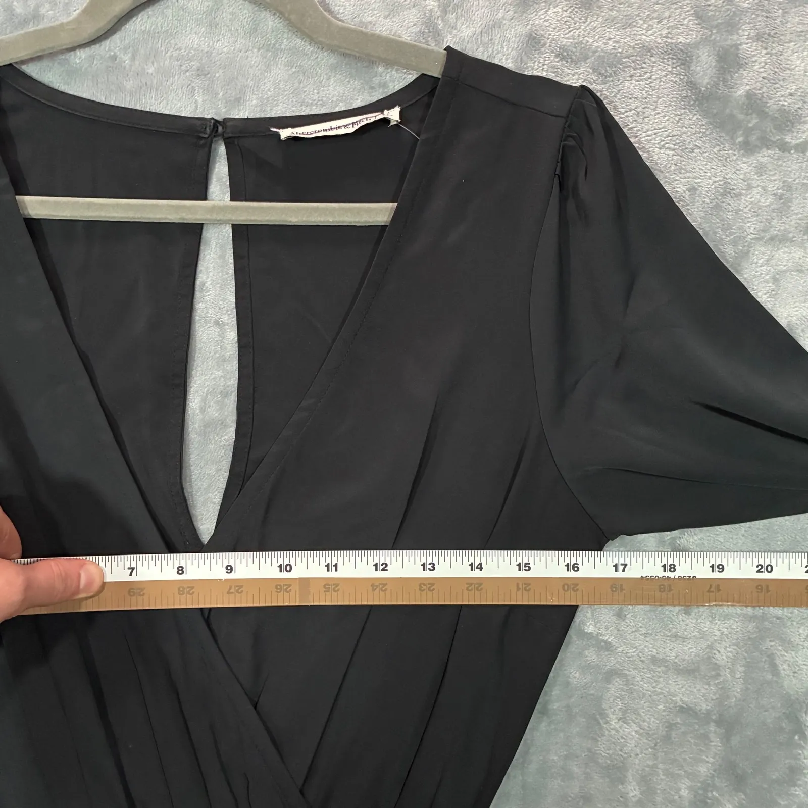 Abercrombie and Fitch Black Long Sleeve V Neck Belted Romper Women's ST Tall - Image 9