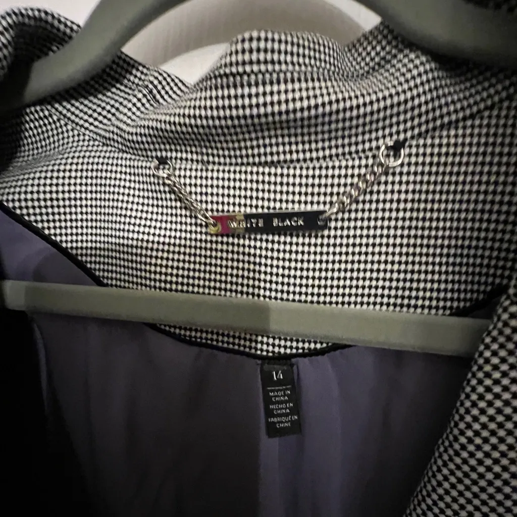 White House Black Market Gray Blazer Tailored Suit Jacket - Image 3