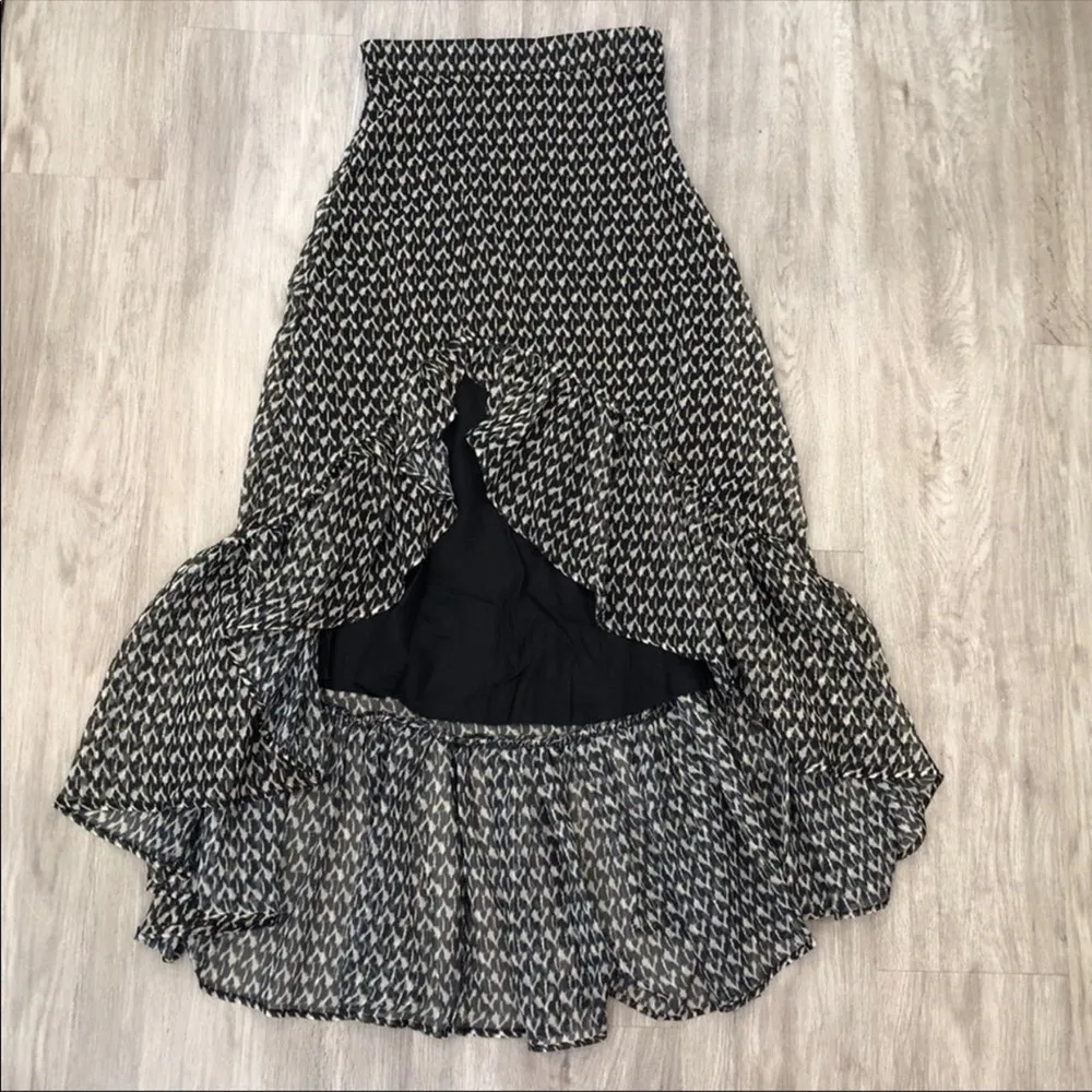 A la Plage Women's Black/Tan Bold Herringbone Hi - Image 6