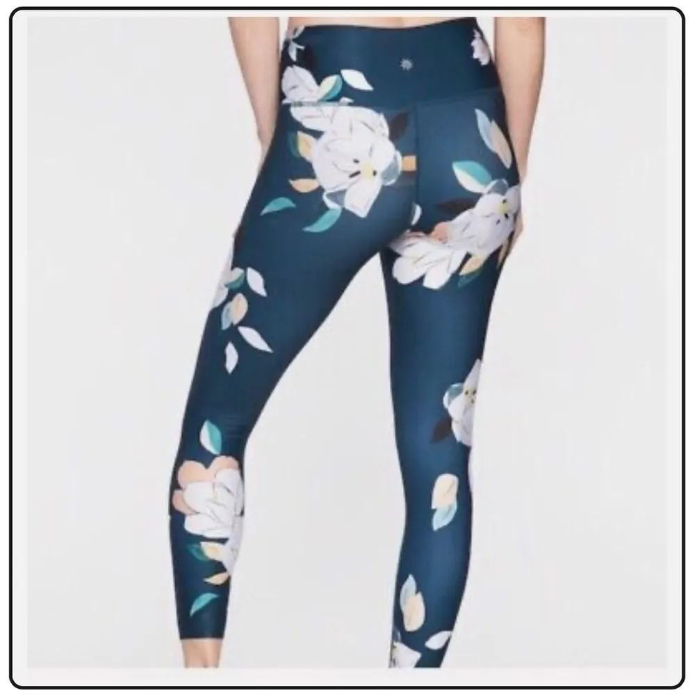 Athleta Elation Powervita 7/8 Tight Paradise Floral size XS teal white. - Image 2