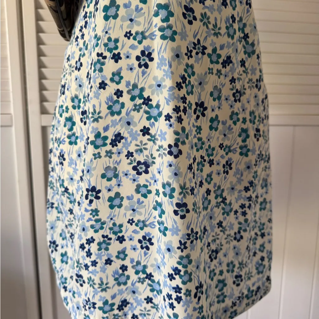 ChouChou Blue Floral Haltered Summer Dress Size undefined - Image 4