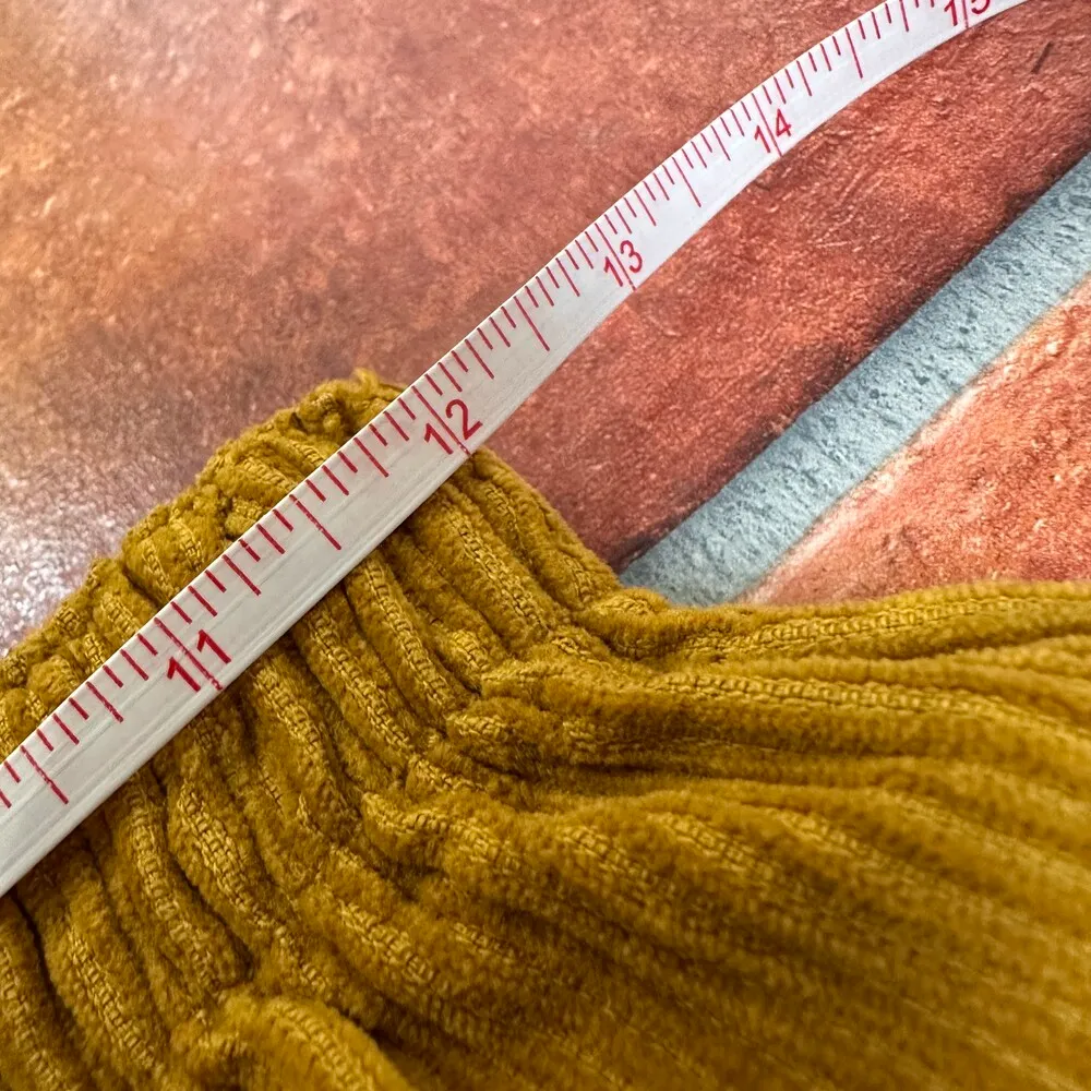 NWT Sundry Soft Corduroy Shorts Size 1 - Image 4