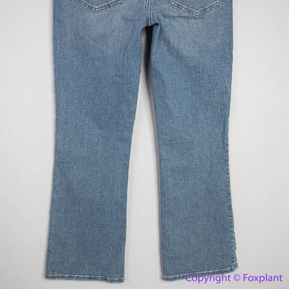 NEW Madewell Kick Out Crop Jeans in Carey Wash, 27‎ - Image 13